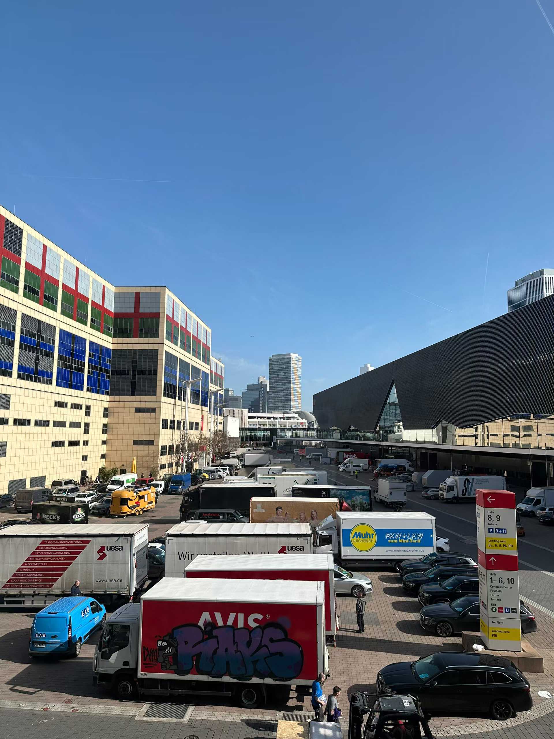 Laatste bedrijfsblogs Jiangsu Awei Lighting schittert op Light + Building Frankfurt met baanbrekende zonne-innovaties.