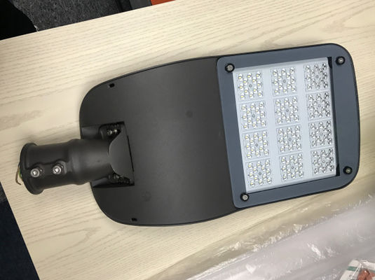 kopen Aluminium 60W 100W 150W 200W Buiten LED straatverlichting Waterdicht IP65 Met CE-certificaat online manufacture