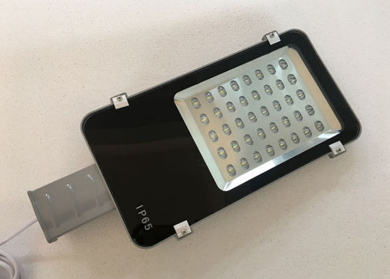 kopen IP65 IK09 High Power Aluminium 30W 50W 80W 100W 150W Buiten LED straatverlichting met hoge lumens ETL goedgekeurd online manufacture