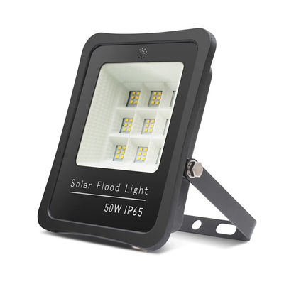 kopen 50W zonne-energie IP65 2-3 regenachtige dagen LED-landschapsvloedlampen voor residentiële, commerciële of industriële toepassingen online manufacture
