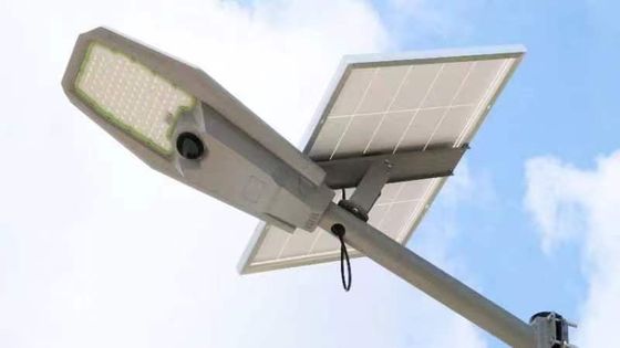 Commerciële zonne-afvallamp energiebesparend 400W 600W zonne-aangedreven lampen IP65 buitenverlichting voor straten en wegen