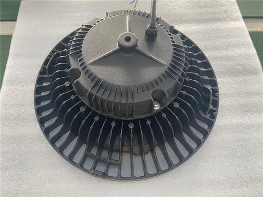 CE RoHS High Efficiency 100W 150W 200W UFO High Bay Light voor Workshop Warehouse Gym Lighting